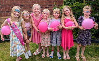 girls at a pamper party in Shifnal